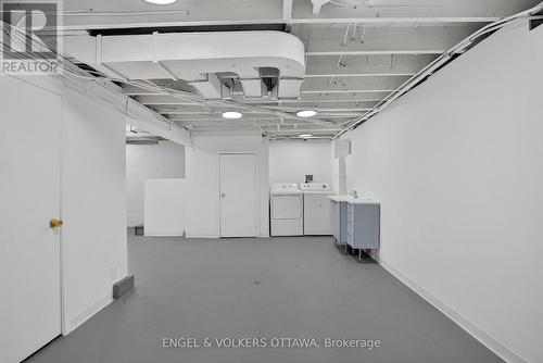 35 Bedford Crescent, Ottawa, ON 