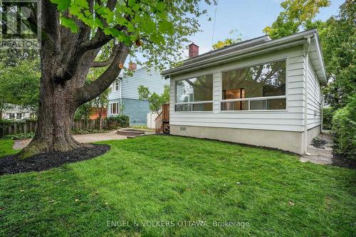 35 Bedford Crescent, Ottawa, ON 