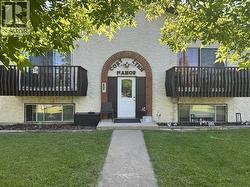 4639 48 Street  Sylvan Lake, AB T4S 1L4