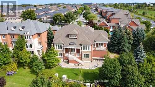 111 ZOKOL DRIVE  Aurora, ON L4G 0B9