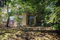 39 MCMANUS ROAD Toronto, ON M9P 2J9