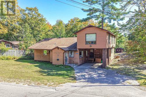 115 JONES ROAD  Gravenhurst (Muskoka (S)), ON P1P 1M8