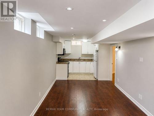 88 SANTINA STREET , Vaughan, Ontario L4H 2M2 2