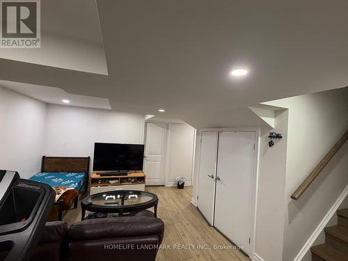 BASEMENT - 68 LIAM LANE , Markham, Ontario L3S 0E8 5