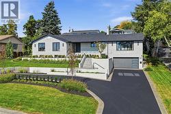 841 DANFORTH Place Burlington, ON L7T 1S1