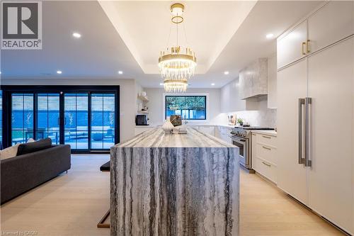 841 Danforth Place, Burlington, ON 
