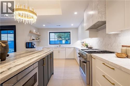 841 Danforth Place, Burlington, ON 