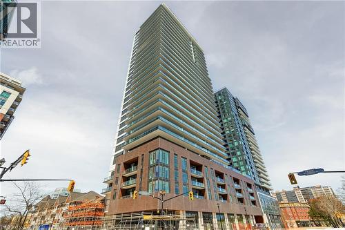 2075 LAKESHORE Road Unit# 1106 , Burlington, Ontario L7R 1E2