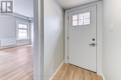 3 - 167 COLLIER STREET , Barrie, Ontario L4M 1H6 4