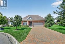26 HAGEN HOLLOW Whitchurch-Stouffville (Ballantrae), ON L4A 1N3