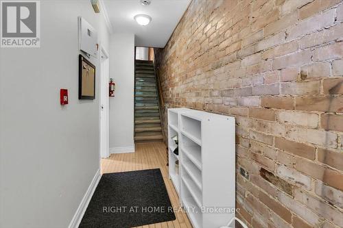 MAIN & LOWER - 182 MUTUAL STREET , Toronto, Ontario M5B 2B3 5