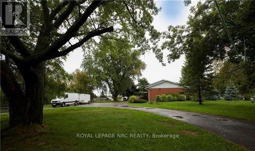 4823 THIRTY ROAD N , Lincoln (Beamsville), Ontario L3J 1W2 2