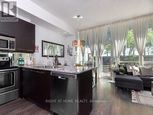 G21 - 350 WELLINGTON STREET W , Toronto, Ontario M5V 3W9 2