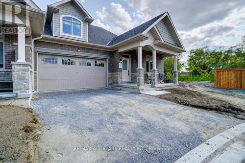 34 HILDRED CUSHING WAY , Uxbridge, Ontario L9P 0S1 3