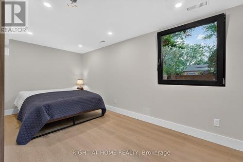 3361 Rhonda Valley, Mississauga, ON 