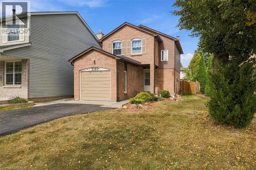 2197 PEMBROKE Court  Burlington, ON L7P 3X8