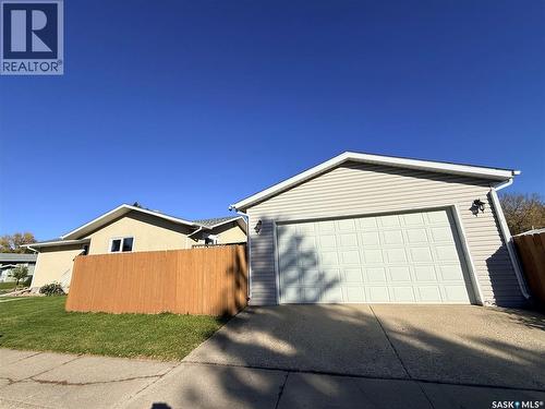 389 Meighen Crescent, Saskatoon, SK 