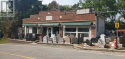 855 SPRING GARDEN ROAD  Burlington, ON L7T 1J6