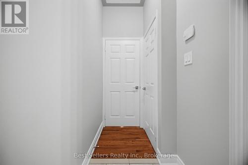 3252 Sunlight Street, Mississauga, ON 