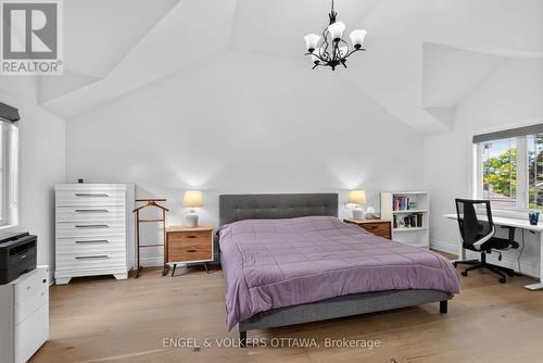 1330 Kilborn Avenue, Ottawa, ON 