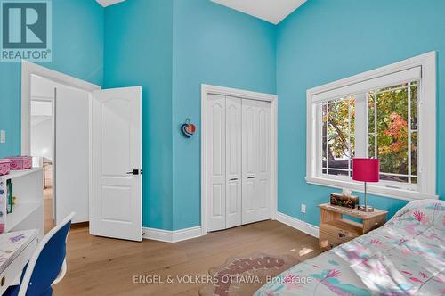 1330 Kilborn Avenue, Ottawa, ON 
