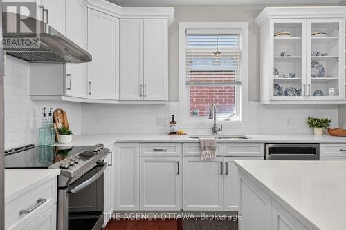 111 Bartlett Private, Ottawa, ON 
