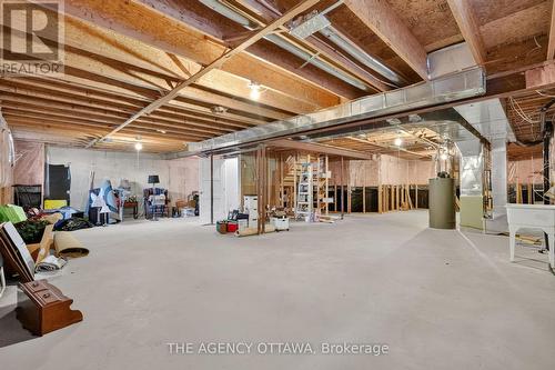 111 Bartlett Private, Ottawa, ON 