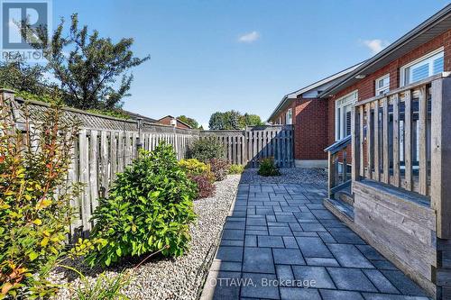 111 Bartlett Private, Ottawa, ON 