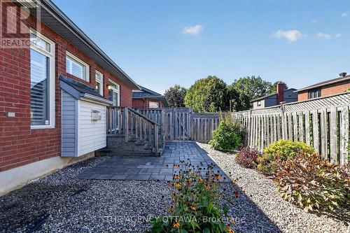 111 Bartlett Private, Ottawa, ON 