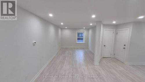2U - 35 WELLINGTON STREET , Brantford, Ontario N3P 1S8 3