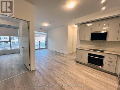 426 - 10 ABEJA STREET , Vaughan, Ontario L4K 0R4