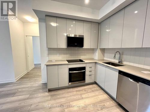 426 - 10 ABEJA STREET , Vaughan, Ontario L4K 0R4 2