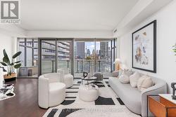 701 - 390 CHERRY STREET  Toronto, ON M5A 0E2