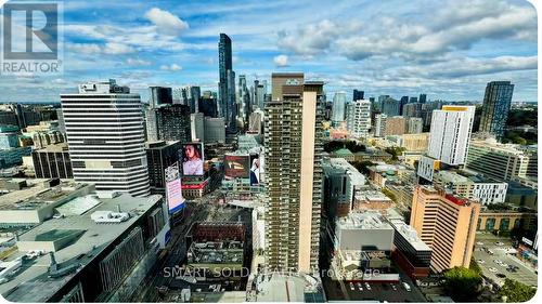 4012 - 210 VICTORIA STREET , Toronto, Ontario M5B 2R3 2