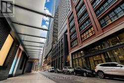 2101 - 55 MERCER STREET Toronto, ON M5V 0W4