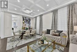 Beautiful Ceiling Detail - 