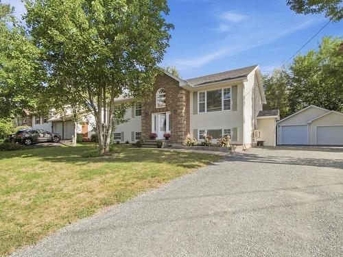 4 Alder Crescent  Lantz, NS B2S 1Y3
