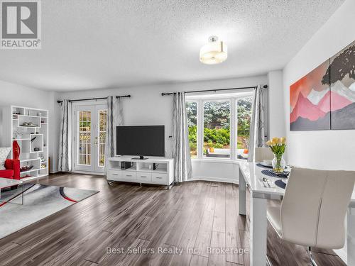 234 Lech Walesa Drive, Mississauga, ON 