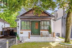 174 ANGELENE STREET Mississauga, ON L5G 1X2
