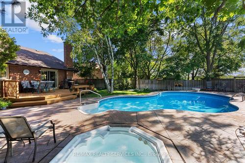 22 Oldham Crescent, Brampton, ON 