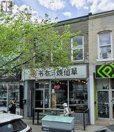 394 SPADINA AVENUE Toronto, ON M5T 2G5