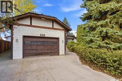 506 David Knight WAY  Saskatoon, SK S7K 5M4