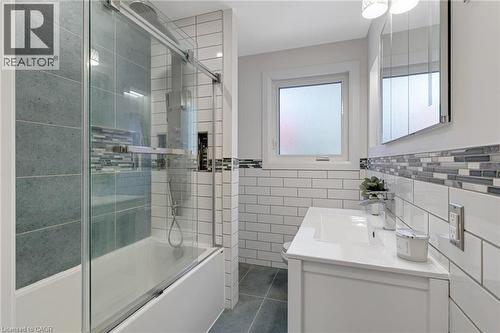 135 Patricia Avenue, Kitchener, ON 