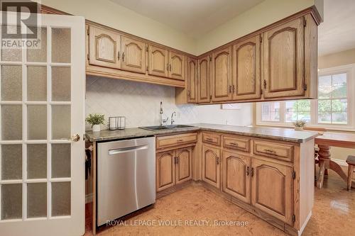 54 Fairlawn Road, Kitchener, ON 