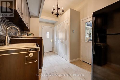 54 Fairlawn Road, Kitchener, ON 