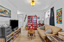 Salon - 