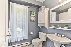 Powder room - 
