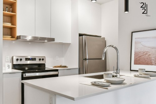 112-2121 Av. Papineau , Montréal (Ville-Marie), QC H2K 4J5 5
