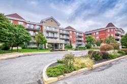 411-1955 Rue Adoncour Longueuil (Le Vieux-Longueuil), QC J4N 0A1