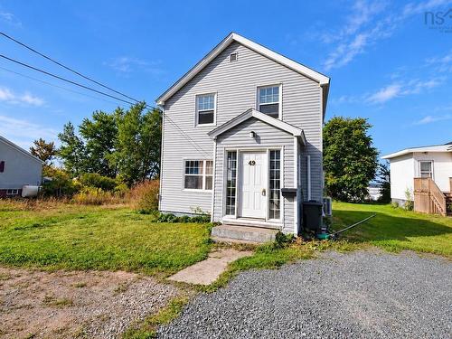 49 Richmond Street  Sydney, NS B1P 2V1